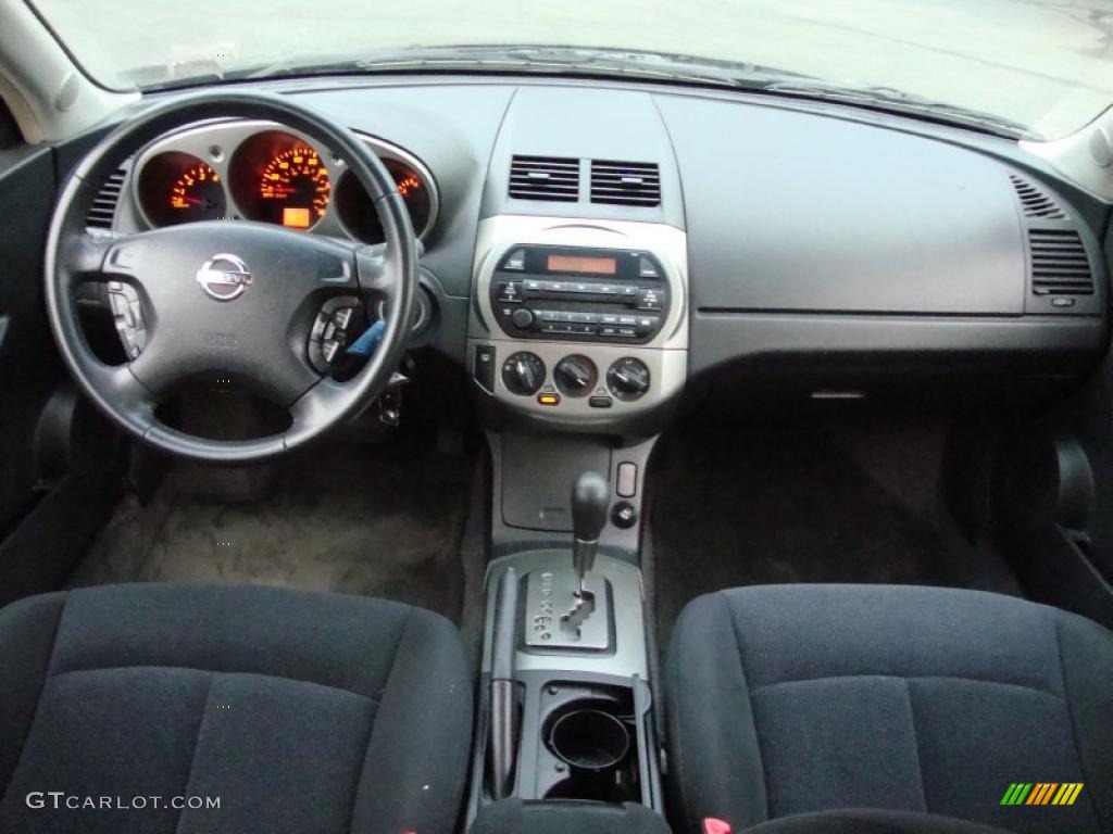 2004 Nissan Altima 3 5 Se Charcoal Dashboard Photo 40495574