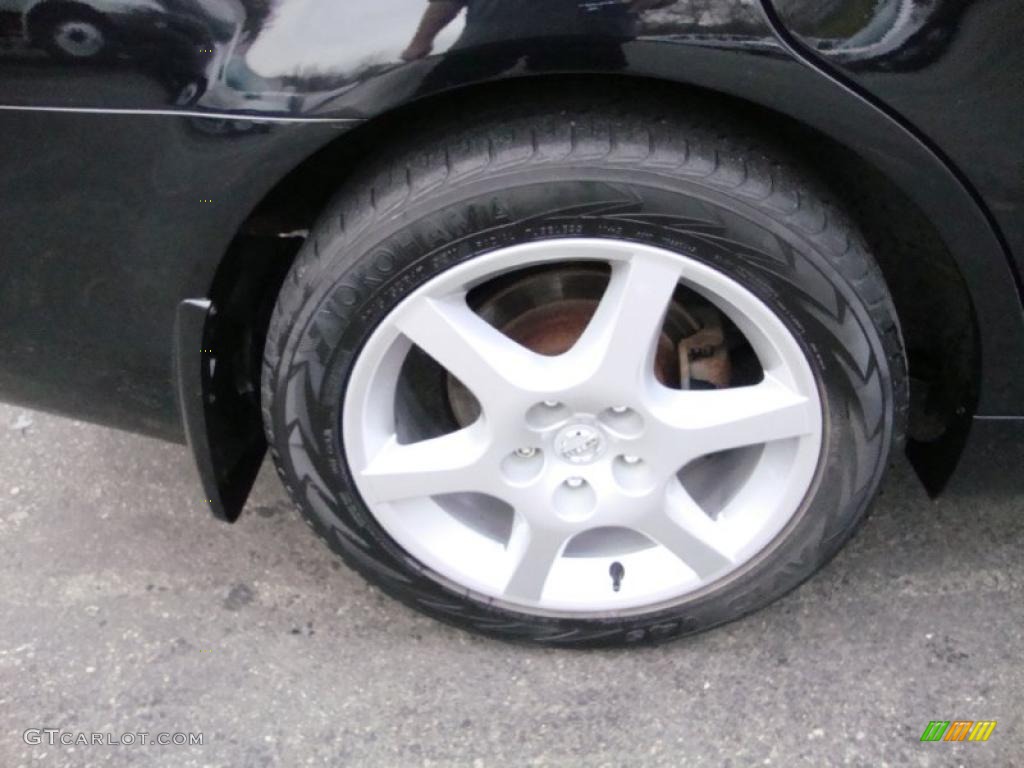 2004 Nissan Altima 3.5 SE Wheel Photo #40495606