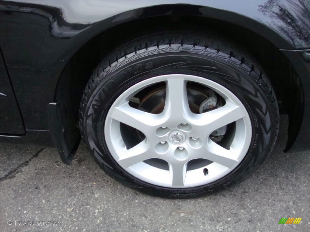 2004 Nissan Altima 3.5 SE Wheel Photo #40495622