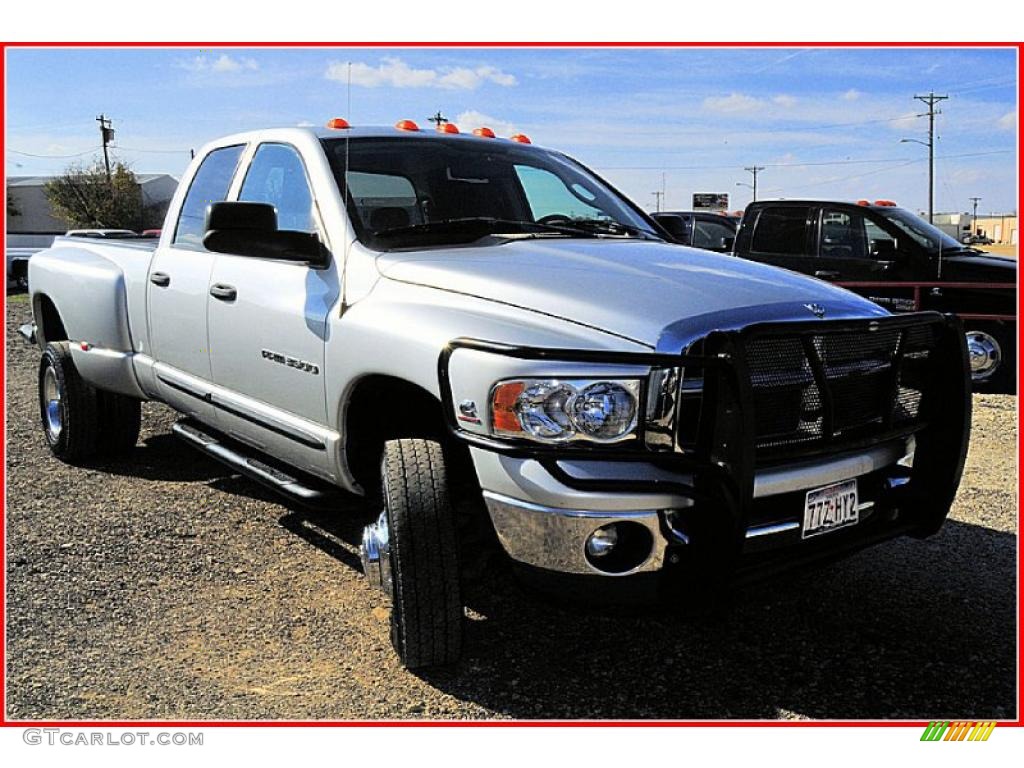 Bright Silver Metallic 2005 Dodge Ram 3500 SLT Quad Cab 4x4 Dually Exterior Photo #40496386