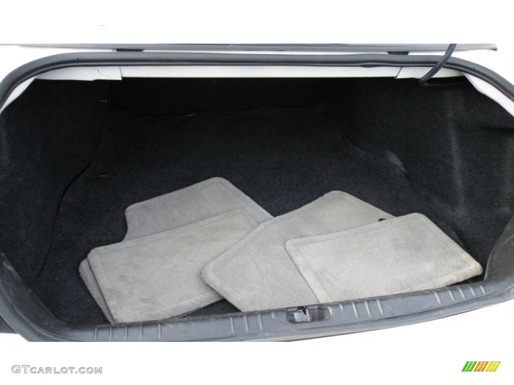 2007 Chevrolet Impala LT Trunk Photo #40497802