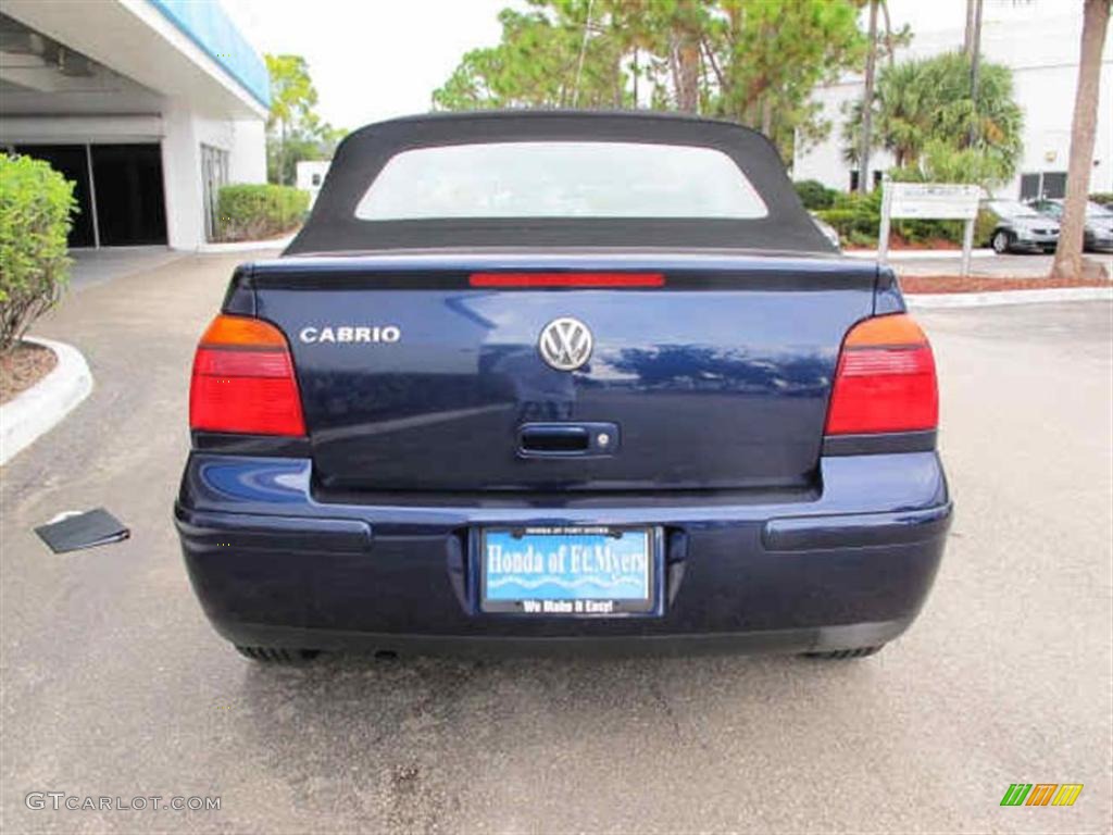 2002 Cabrio GLX - Marlin Blue Pearl / Beige photo #4