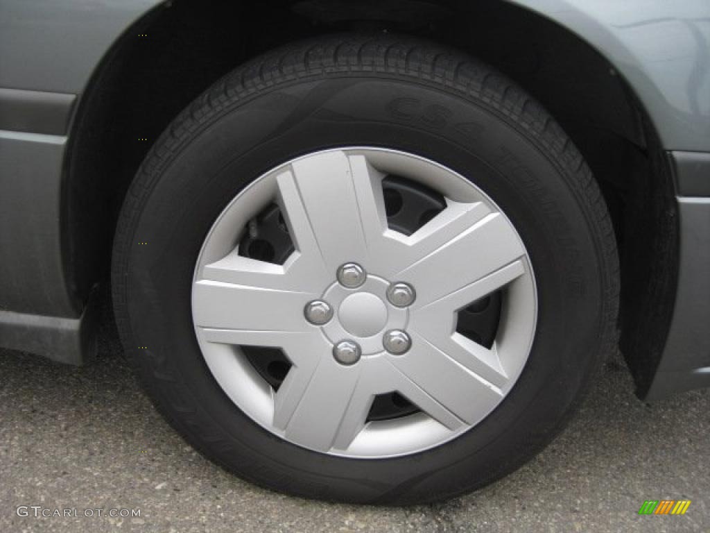 2004 Chevrolet Impala Standard Impala Model Wheel Photo #40502582