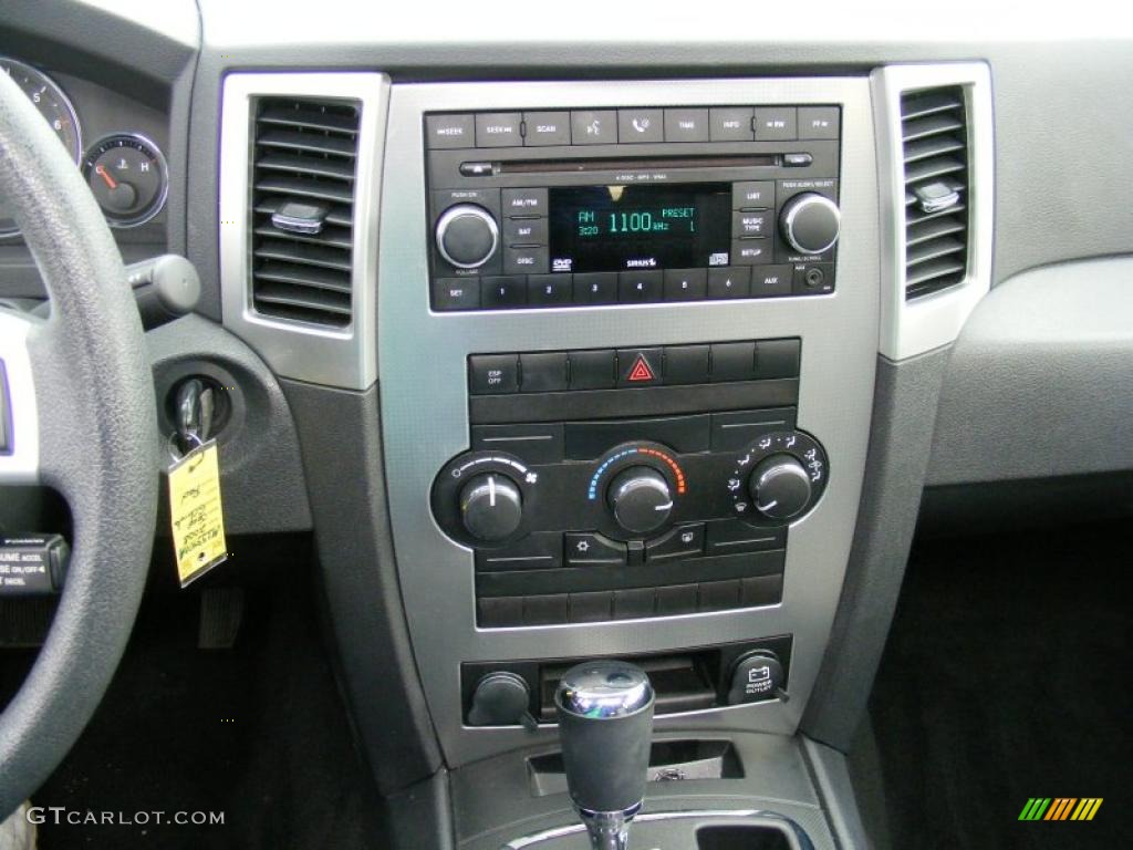 2008 Grand Cherokee Laredo 4x4 - Red Rock Crystal Pearl / Dark Slate Gray photo #19