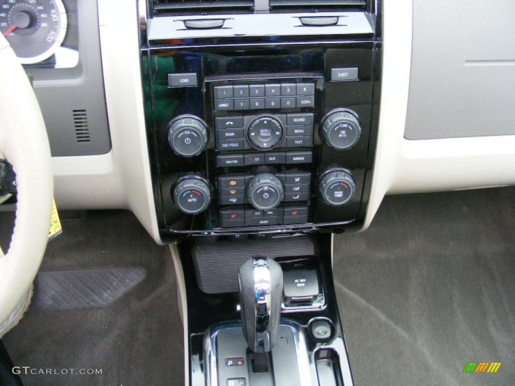 2009 Ford Escape Hybrid Limited 4WD Controls Photo #40504106