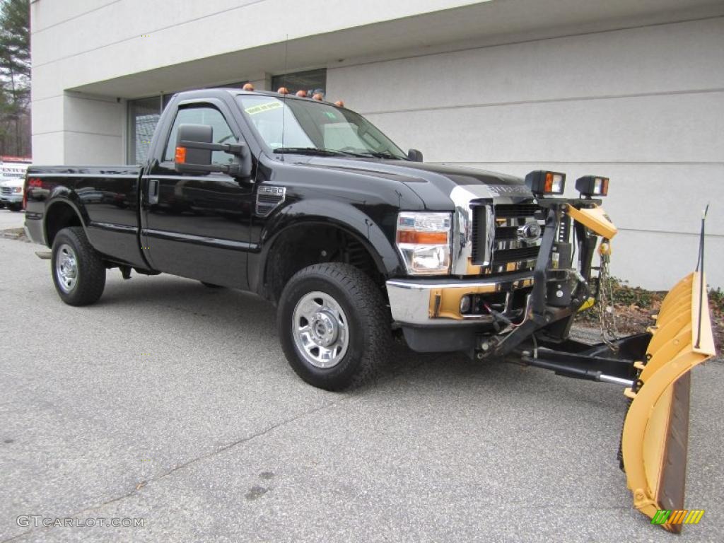 2008 F250 Super Duty XLT Regular Cab 4x4 - Black / Medium Stone photo #1
