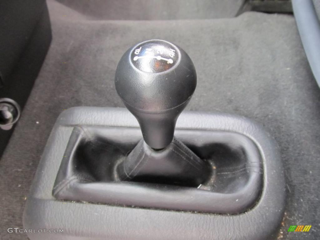2005 Dodge Ram 2500 Power Wagon Quad Cab 4x4 Controls Photo #40506194