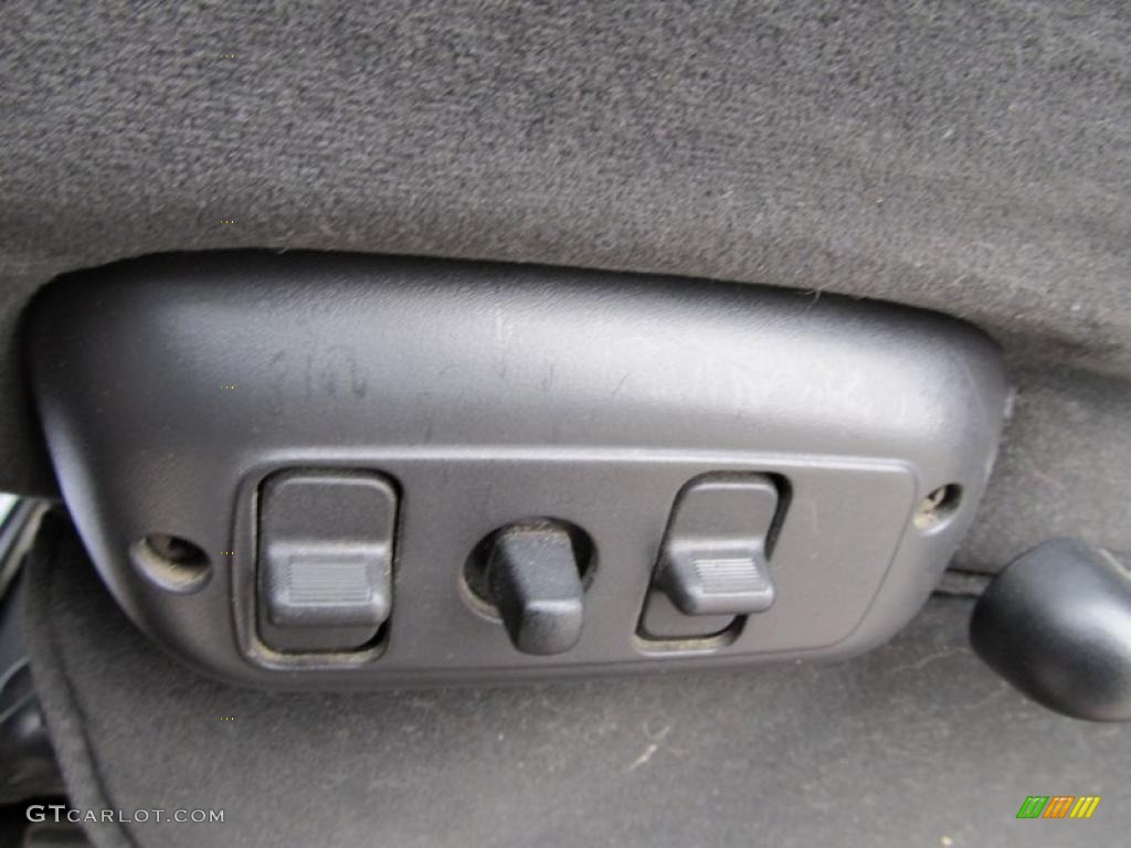 2005 Dodge Ram 2500 Power Wagon Quad Cab 4x4 Controls Photos