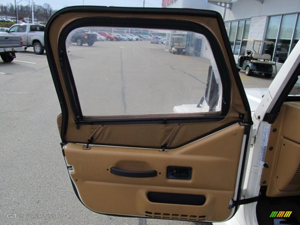 1998 Jeep Wrangler Sahara 4x4 Green/Khaki Door Panel Photo #40507790