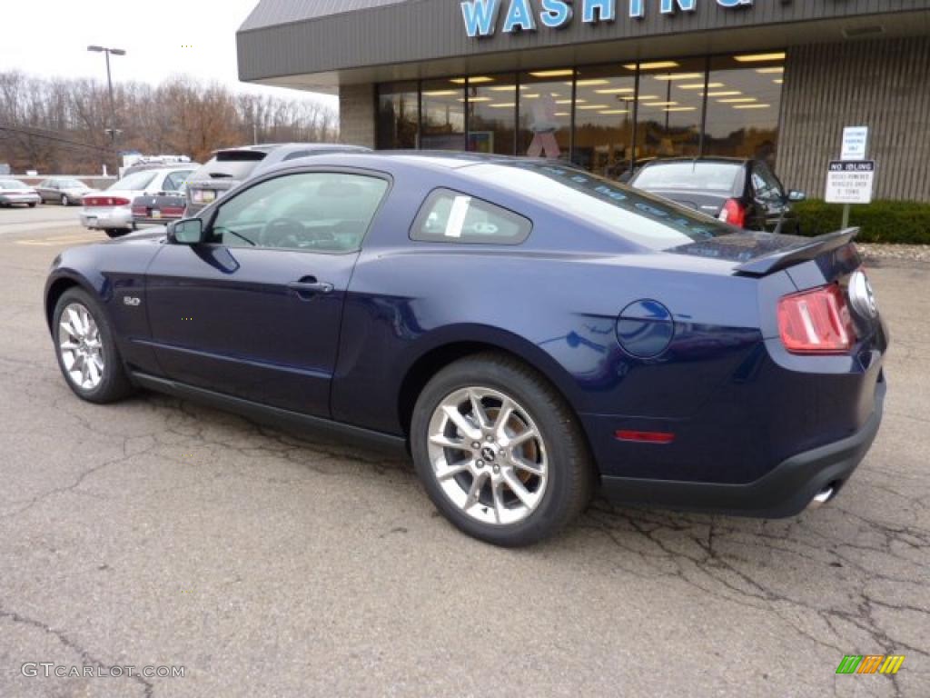 2011 Mustang GT Premium Coupe - Kona Blue Metallic / Charcoal Black/Cashmere photo #2