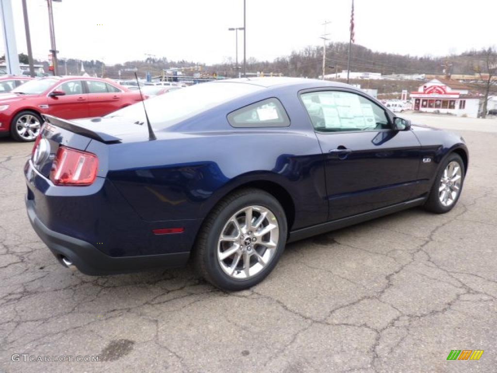 2011 Mustang GT Premium Coupe - Kona Blue Metallic / Charcoal Black/Cashmere photo #4