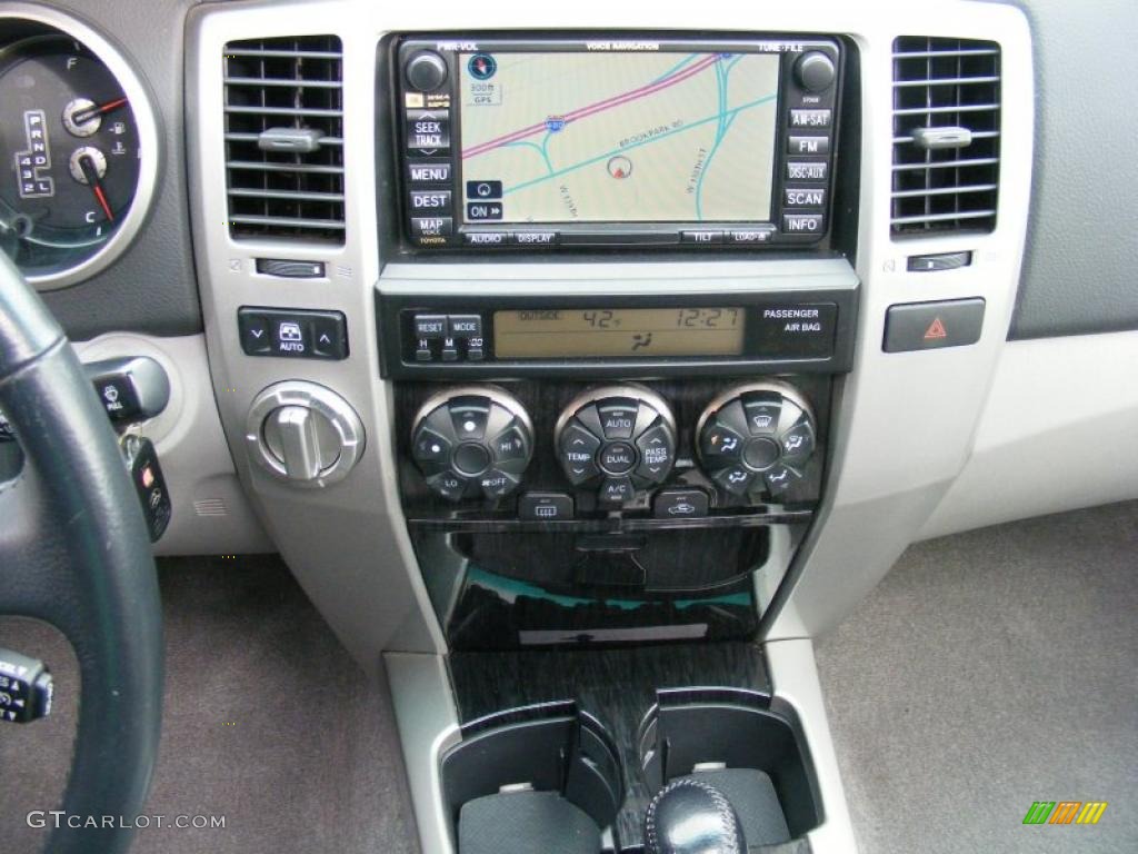 2007 Toyota 4Runner Limited 4x4 Controls Photo #40509462