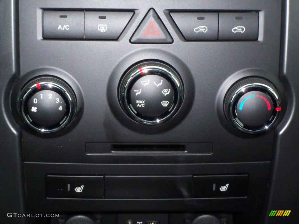 2011 Sorento LX - Ebony Black / Black photo #24