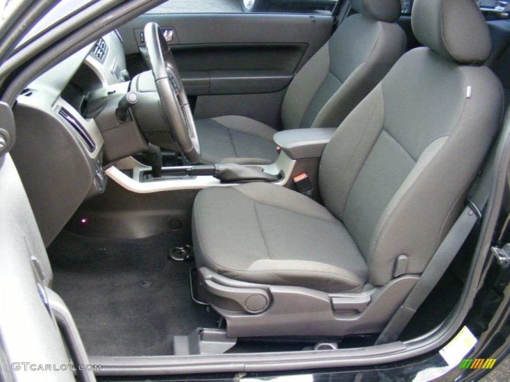 Medium Stone Interior 2010 Ford Focus SES Coupe Photo #40509762