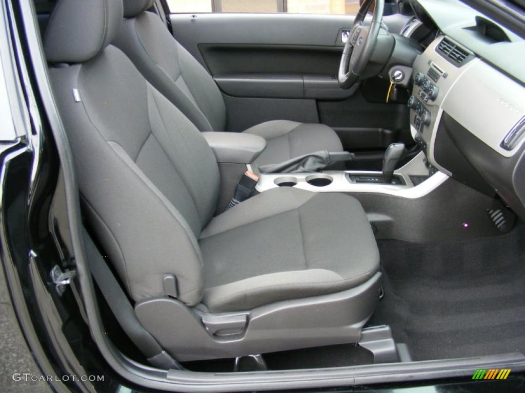 Medium Stone Interior 2010 Ford Focus SES Coupe Photo #40509826