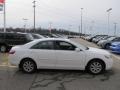 Super White - Camry XLE Photo No. 7
