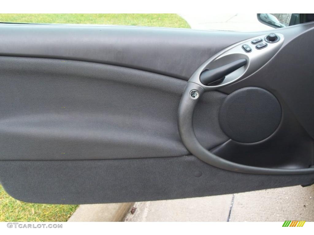 2000 Mercury Cougar V6 Graystone Door Panel Photo #40511103