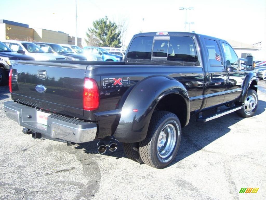 Tuxedo Black Metallic 2011 Ford F450 Super Duty Lariat Crew Cab 4x4 Dually Exterior Photo #40512696