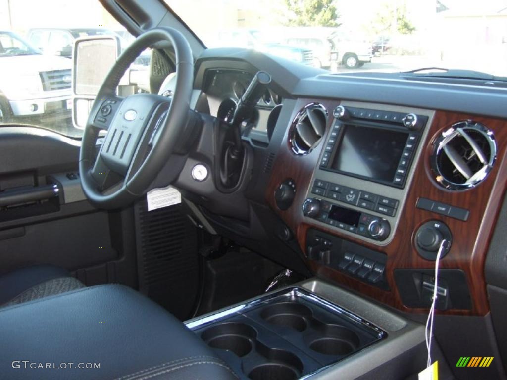 2011 Ford F450 Super Duty Lariat Crew Cab 4x4 Dually Controls Photo #40513062