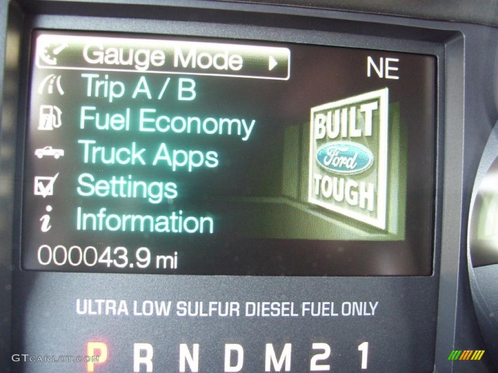 2011 F450 Super Duty Lariat Crew Cab 4x4 Dually - Tuxedo Black Metallic / Black Two Tone photo #36