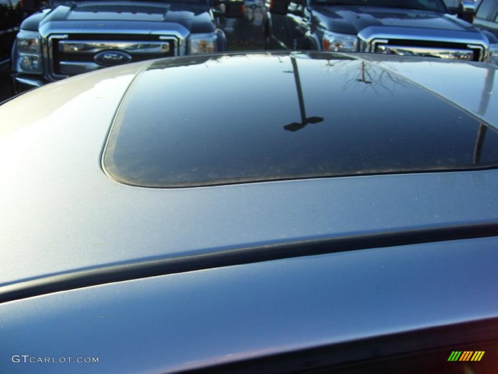 2011 Focus SES Sedan - Ingot Silver Metallic / Charcoal Black photo #10