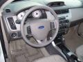 White Suede - Focus SE Sedan Photo No. 17