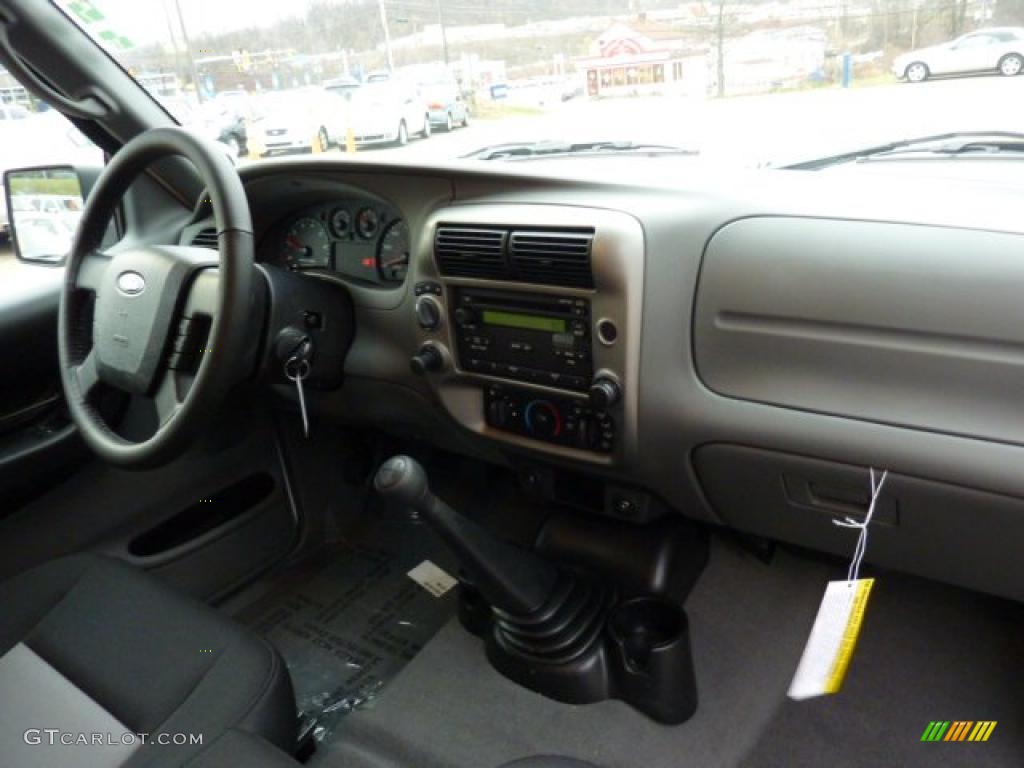 2011 Ford Ranger XLT SuperCab 4x4 Medium Dark Flint Dashboard Photo #40517298