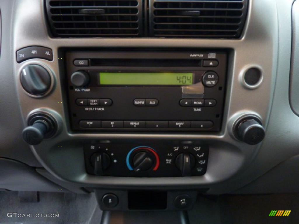 2011 Ford Ranger XLT SuperCab 4x4 Controls Photo #40517326