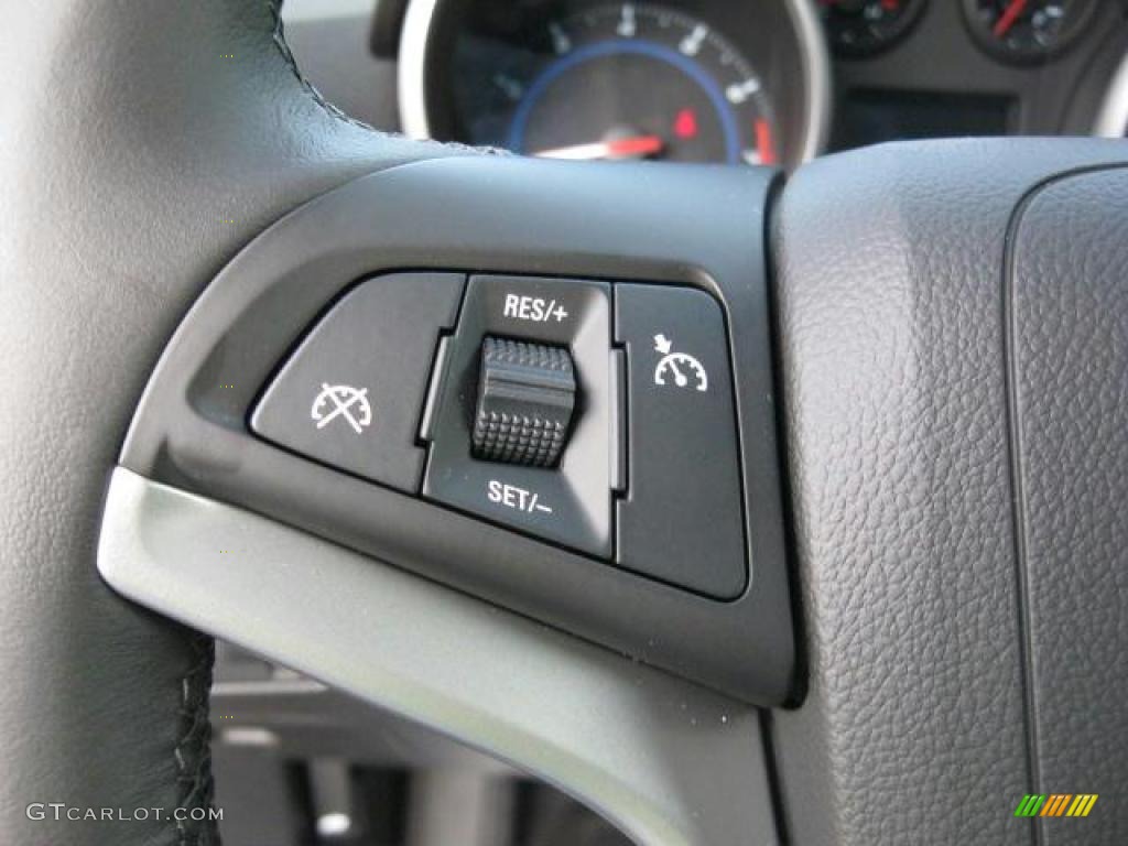 2011 Chevrolet Cruze LT Controls Photo #40520238