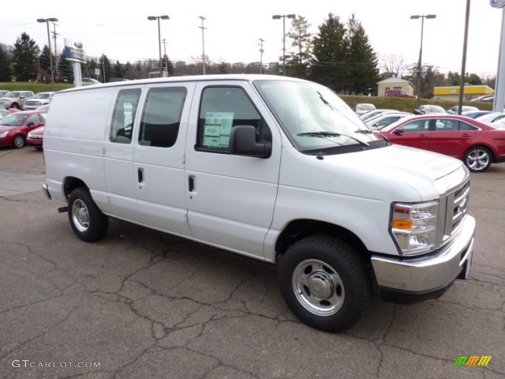 Oxford White 2011 Ford E Series Van E150 XLT Cargo Exterior Photo #40520550