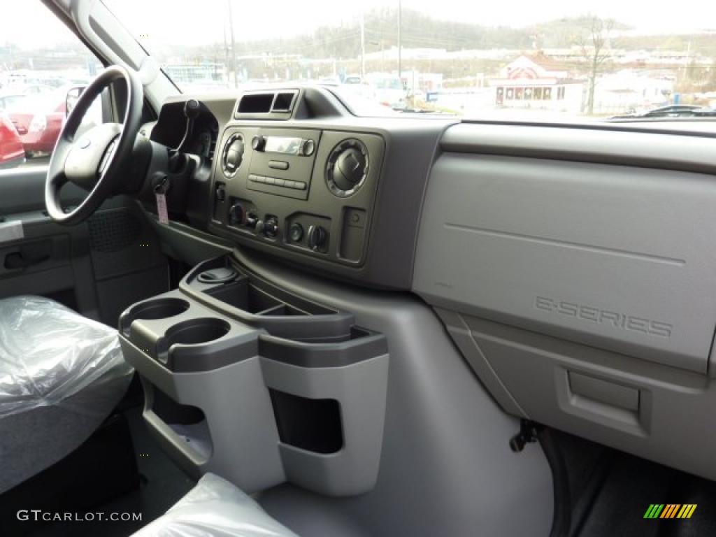 2011 Ford E Series Van E250 XL Cargo Medium Flint Dashboard Photo #40521054
