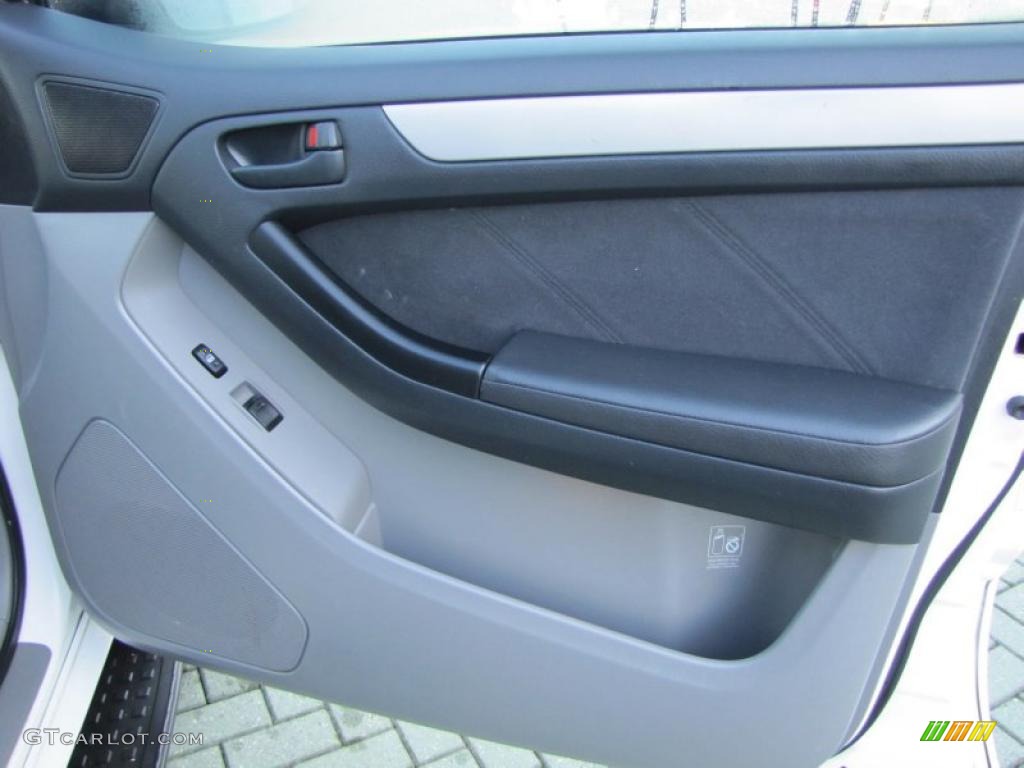 2004 4Runner SR5 - Natural White / Stone photo #19