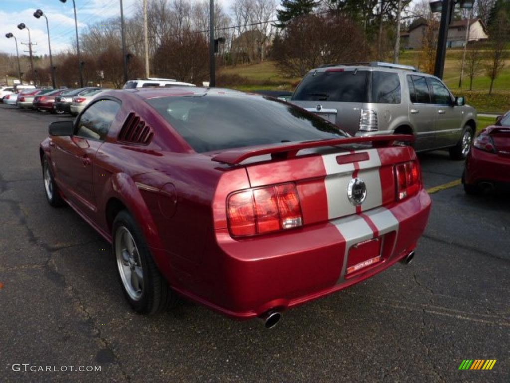 2005 Mustang GT Premium Coupe - Redfire Metallic / Medium Parchment photo #2