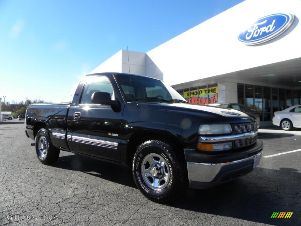 Onyx Black Chevrolet Silverado 1500