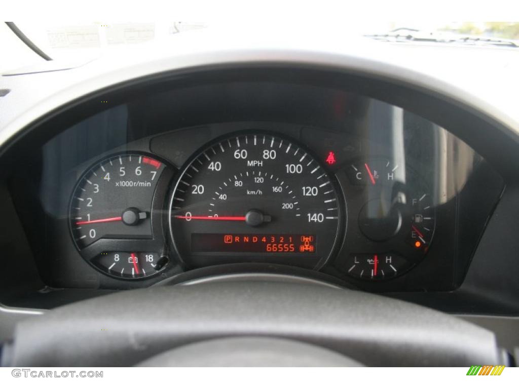 2006 Nissan Titan LE Crew Cab 4x4 Gauges Photo #40528032
