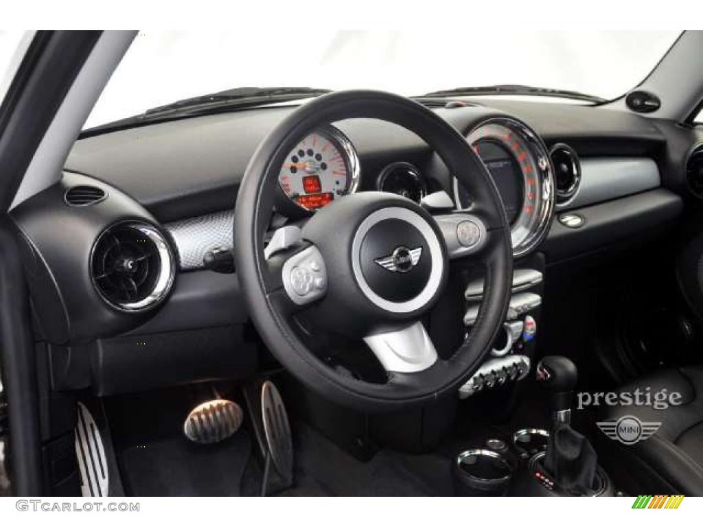 2010 Cooper S Clubman - Hot Chocolate Metallic / Punch Carbon Black Leather photo #13