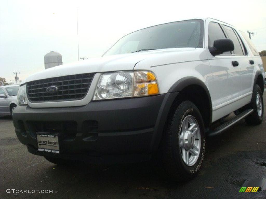 2003 Explorer XLS - Oxford White / Graphite Grey photo #1