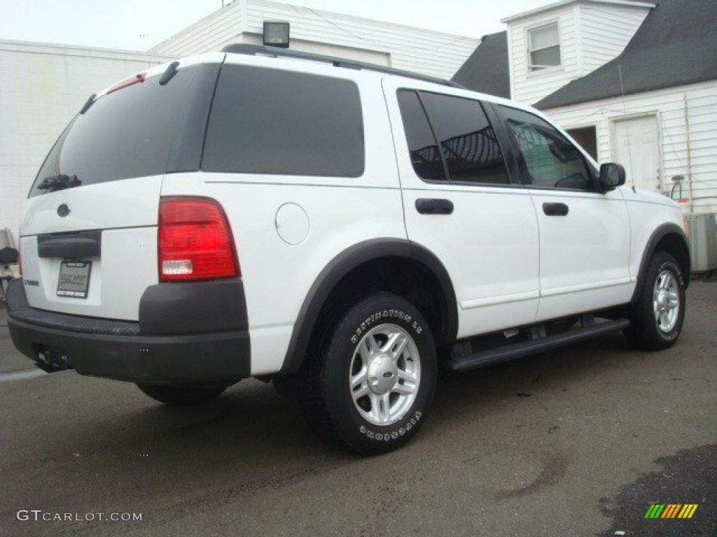 2003 Explorer XLS - Oxford White / Graphite Grey photo #6