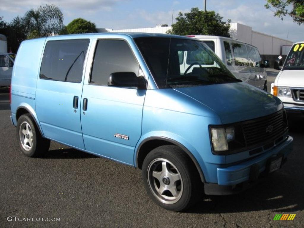 1994 Astro Cargo Van - Light Quasar Blue Metallic / Gray photo #1