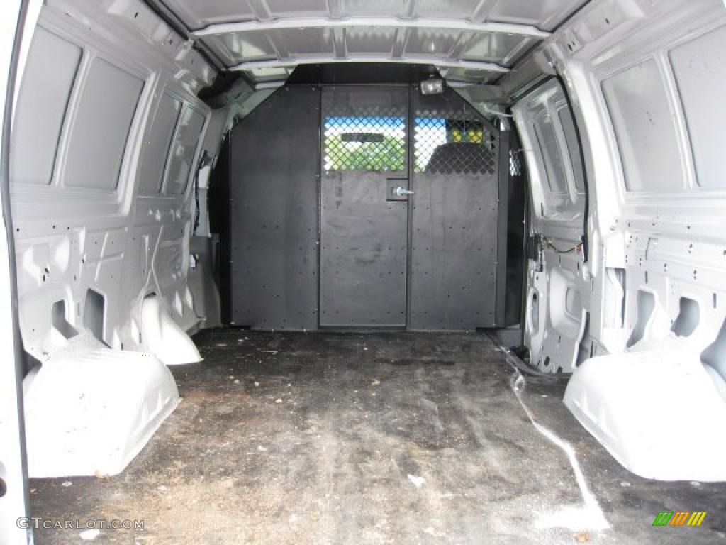 2007 Ford E Series Van E350 Super Duty Commercial Trunk Photo #40533581