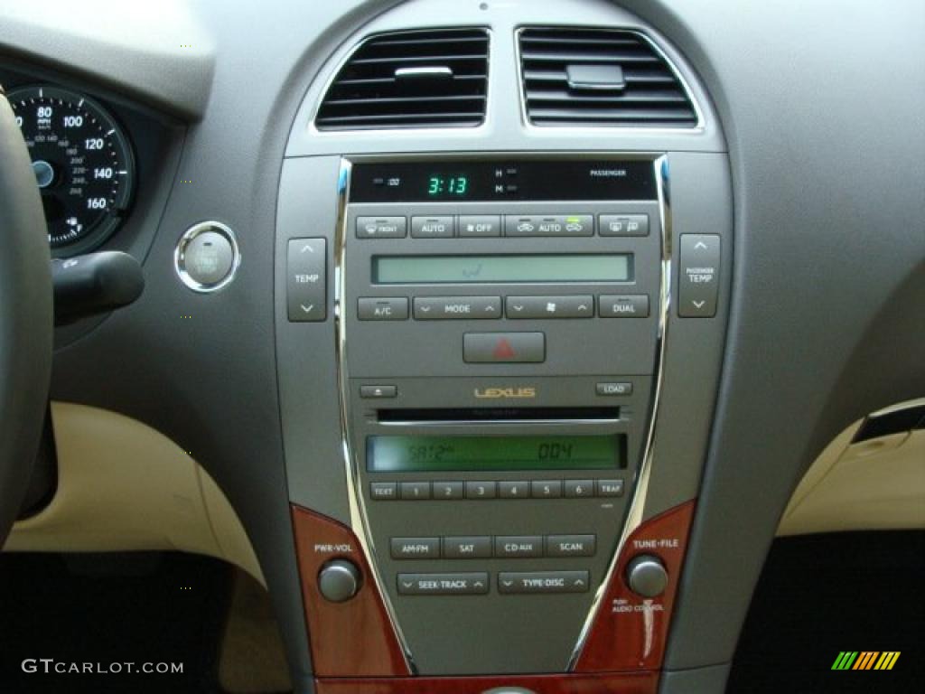 2010 Lexus ES 350 Controls Photo #40536897