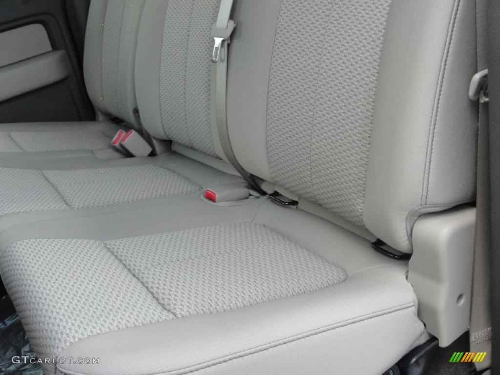 2010 F150 XLT SuperCrew - Sterling Grey Metallic / Medium Stone photo #19