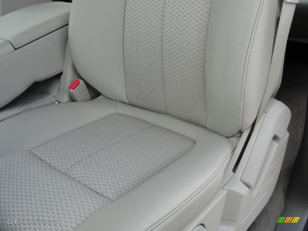 2010 F150 XLT SuperCrew - Sterling Grey Metallic / Medium Stone photo #22
