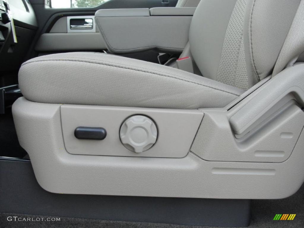 2010 F150 XLT SuperCrew - Sterling Grey Metallic / Medium Stone photo #23