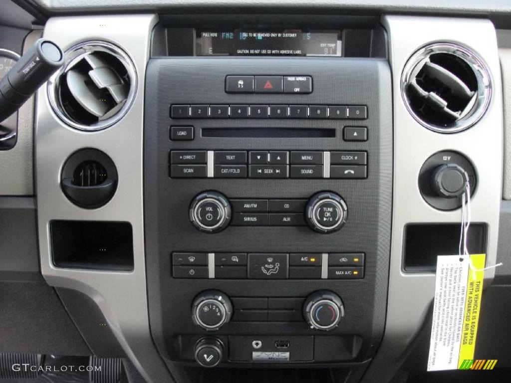 2010 F150 XLT SuperCrew - Sterling Grey Metallic / Medium Stone photo #25