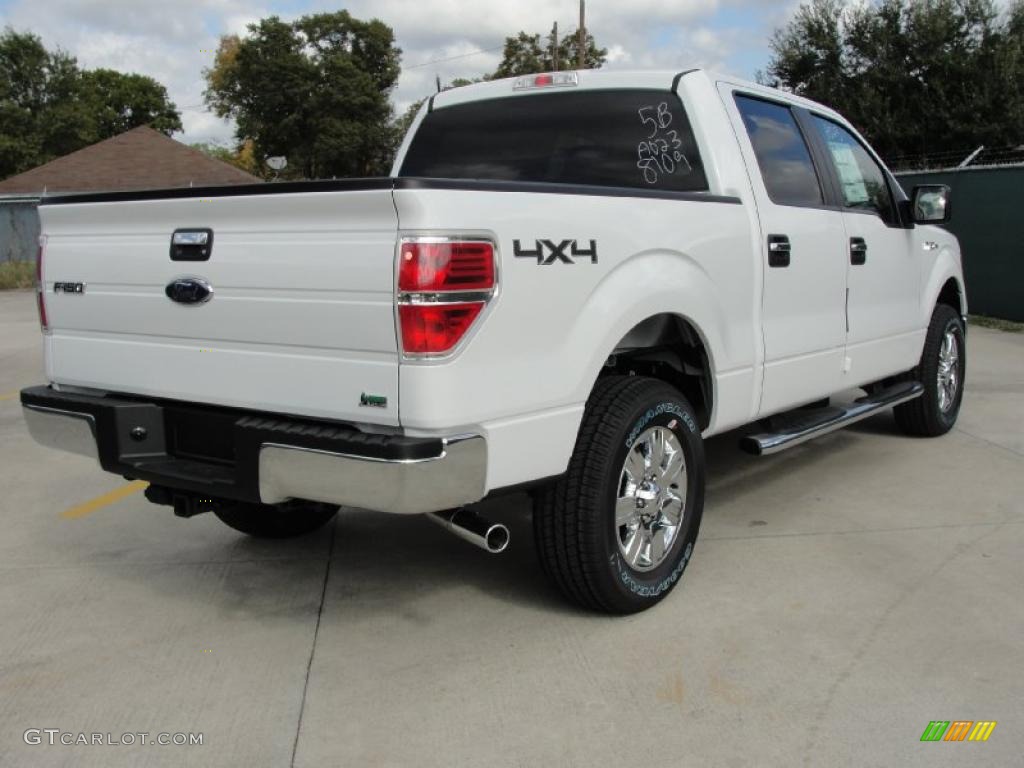 2010 F150 Lariat SuperCrew 4x4 - Oxford White / Medium Stone photo #3