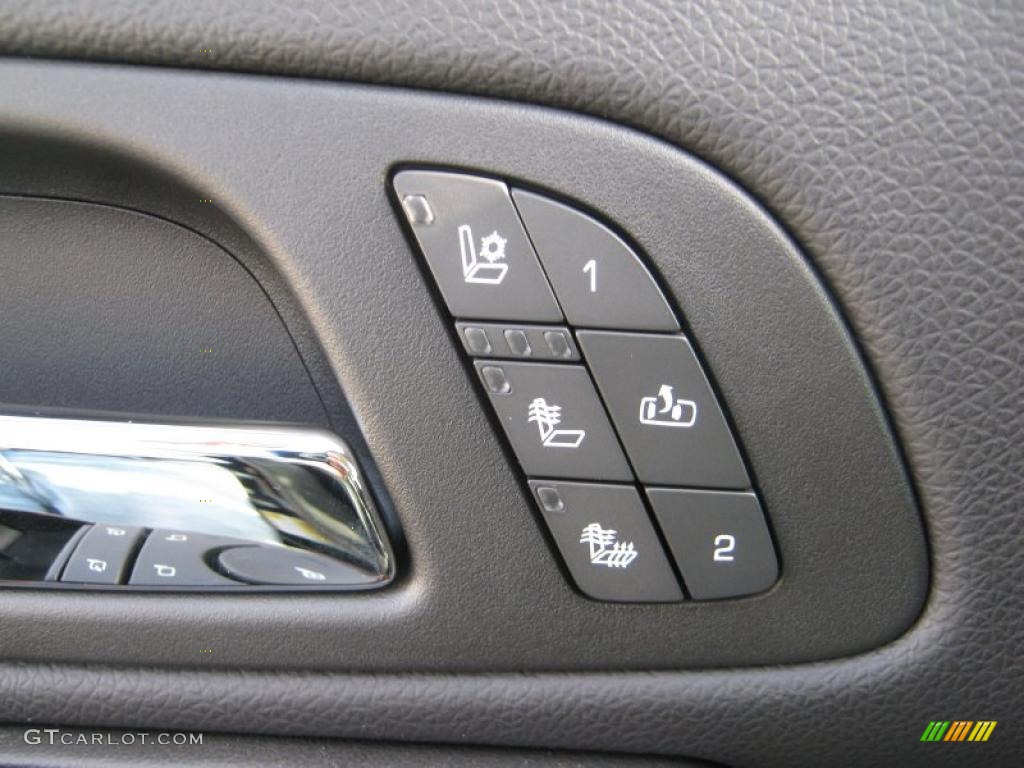 2011 GMC Sierra 1500 Denali Crew Cab 4x4 Controls Photo #40539065