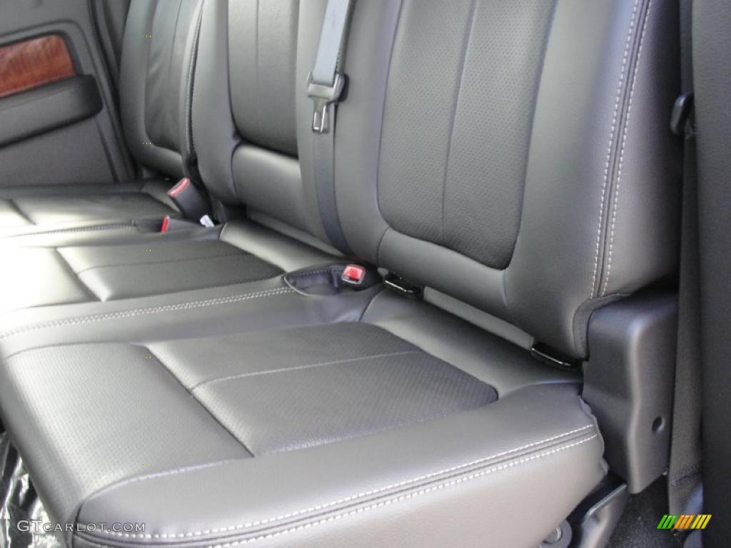 2010 F150 Lariat SuperCrew 4x4 - Tuxedo Black / Black photo #20