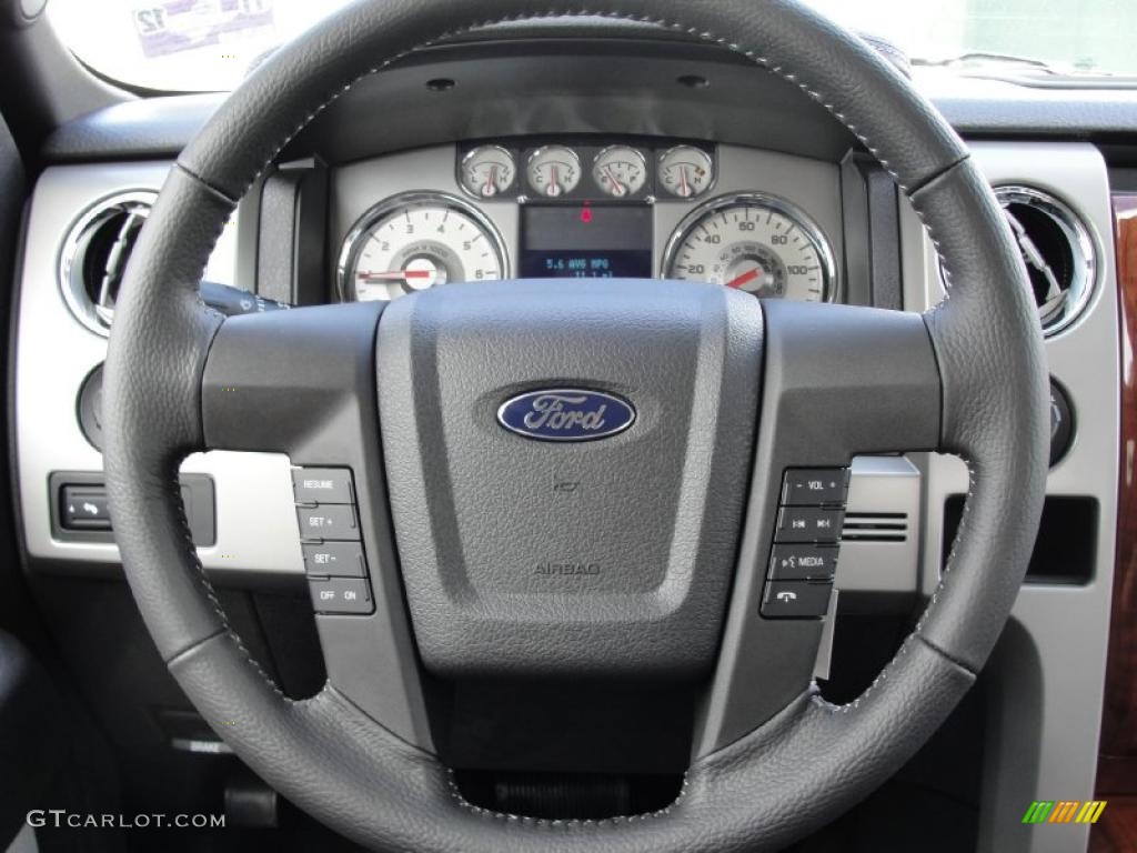 2010 F150 Lariat SuperCrew 4x4 - Tuxedo Black / Black photo #33