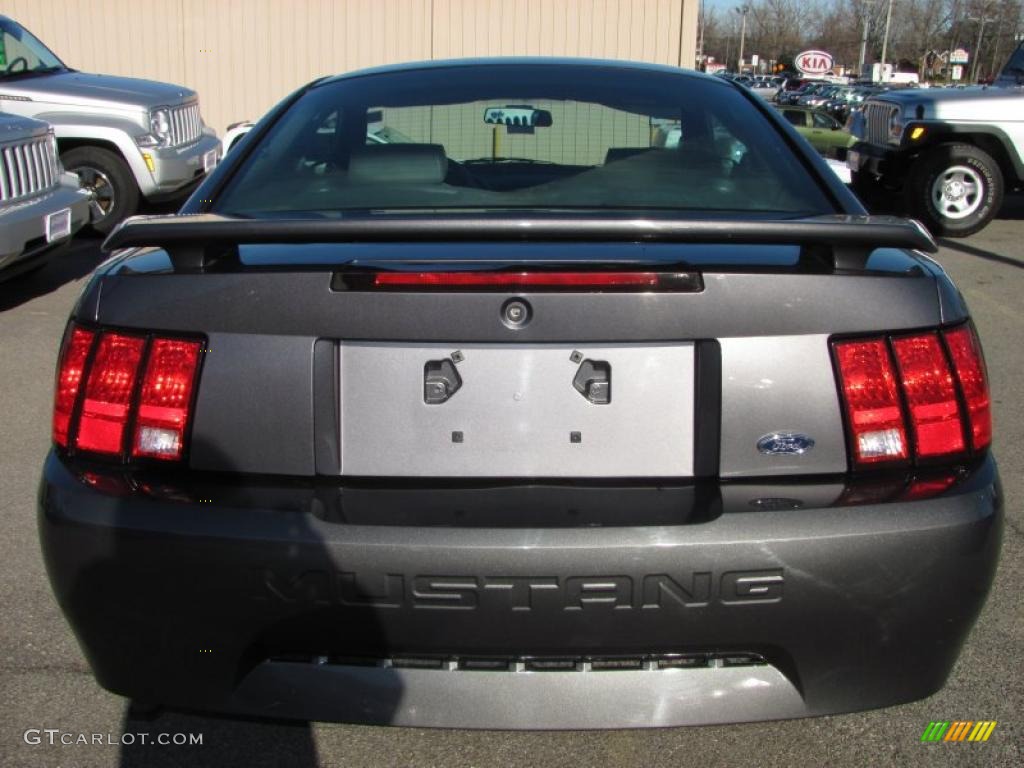 2003 Mustang V6 Coupe - Dark Shadow Grey Metallic / Medium Graphite photo #13